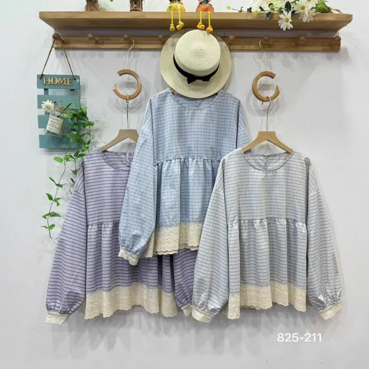 

Женские милые винтажные полосатые кружевные лоскутные рубашки Mori Girl, осенние новые повседневные свободные пуловеры с круглым вырезом и длинными пышными рукавами, блузки, топы