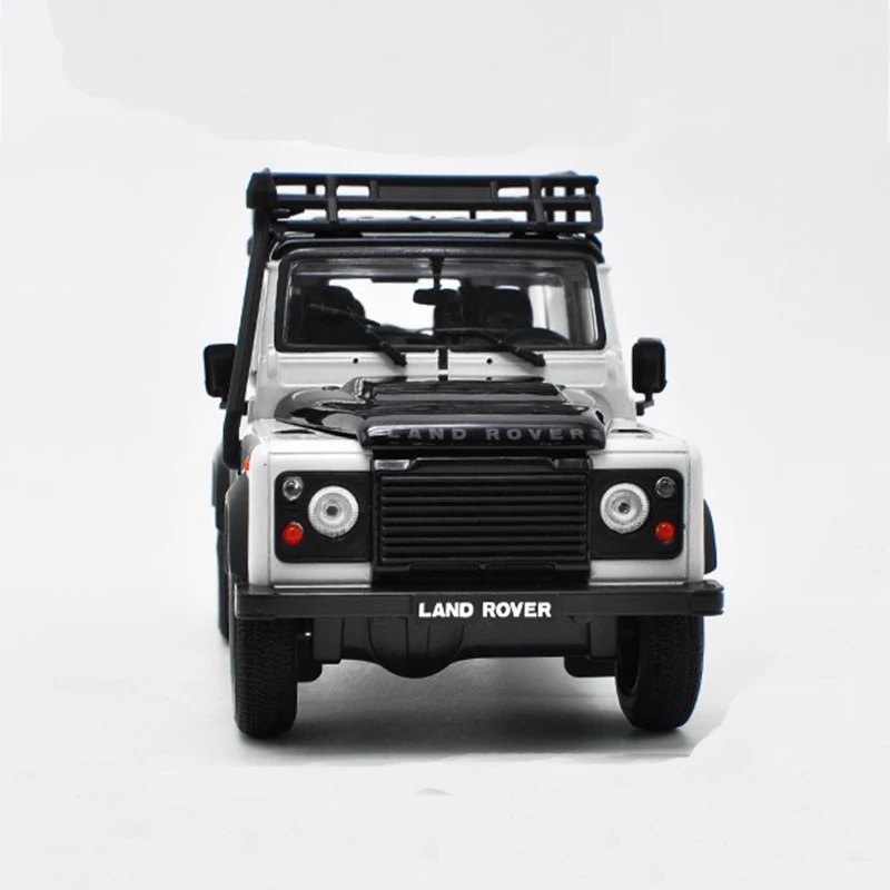 WELLY 1:24 Land Rover Defender 90 Alloy Car Model Diecasts & Toy Vehicles Collect Car Toy Boy Birthday gifts