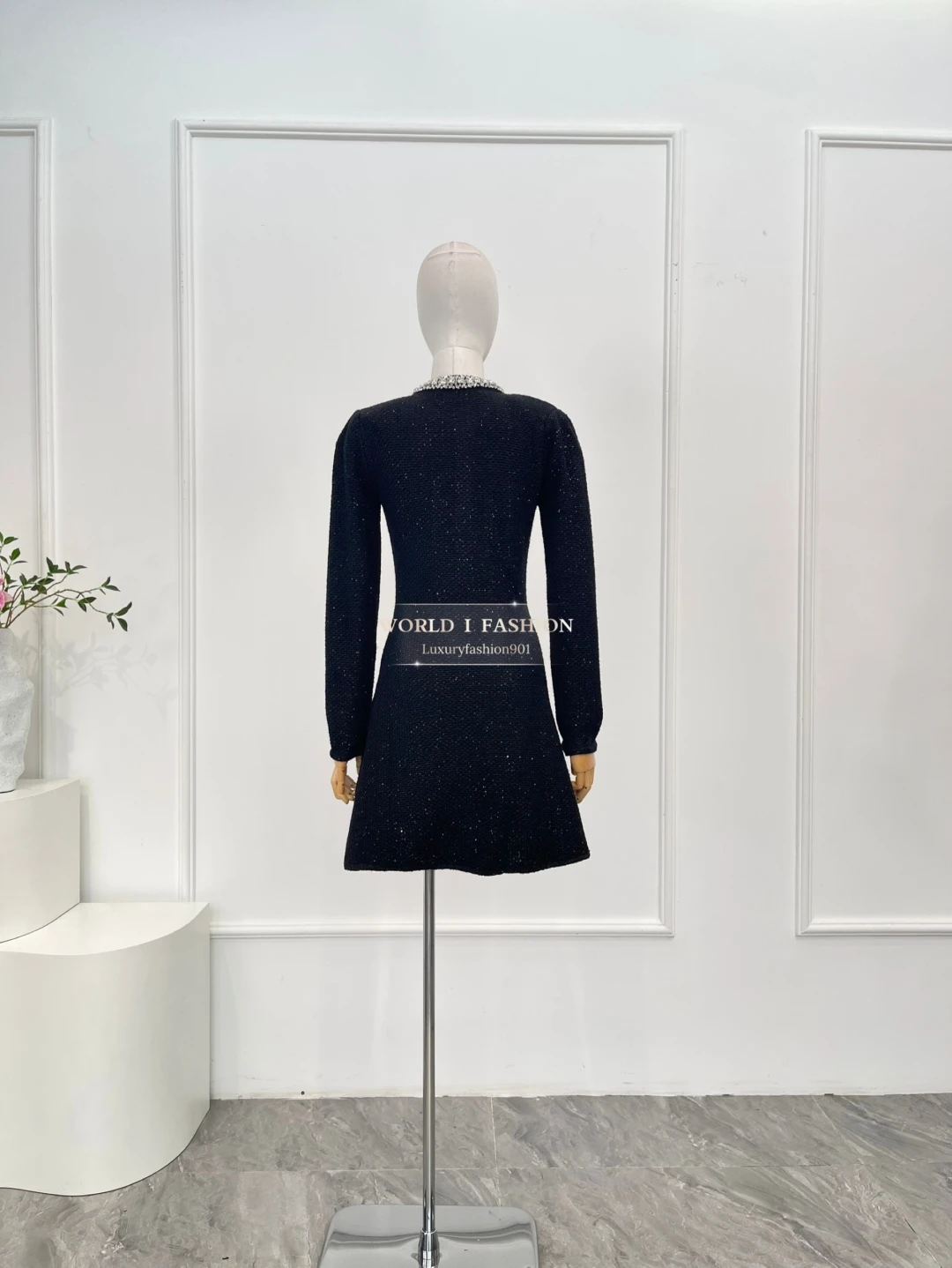 

2025 New High Quality Black Long Sleeve Diamonds A-line Knit Women Mini Dress for Holiday