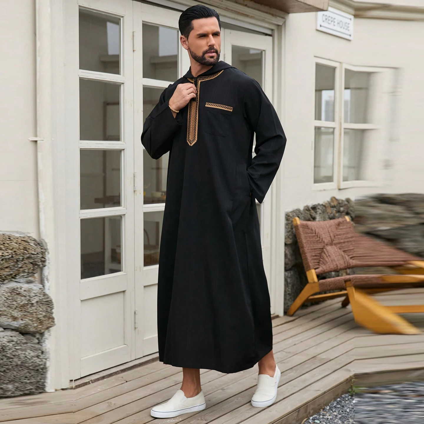 Moroccan men's thobe long sleeve embroidered hooded Muslim men's abaya Islamic loose Jelleba Saudi Arabian traditional clothing
