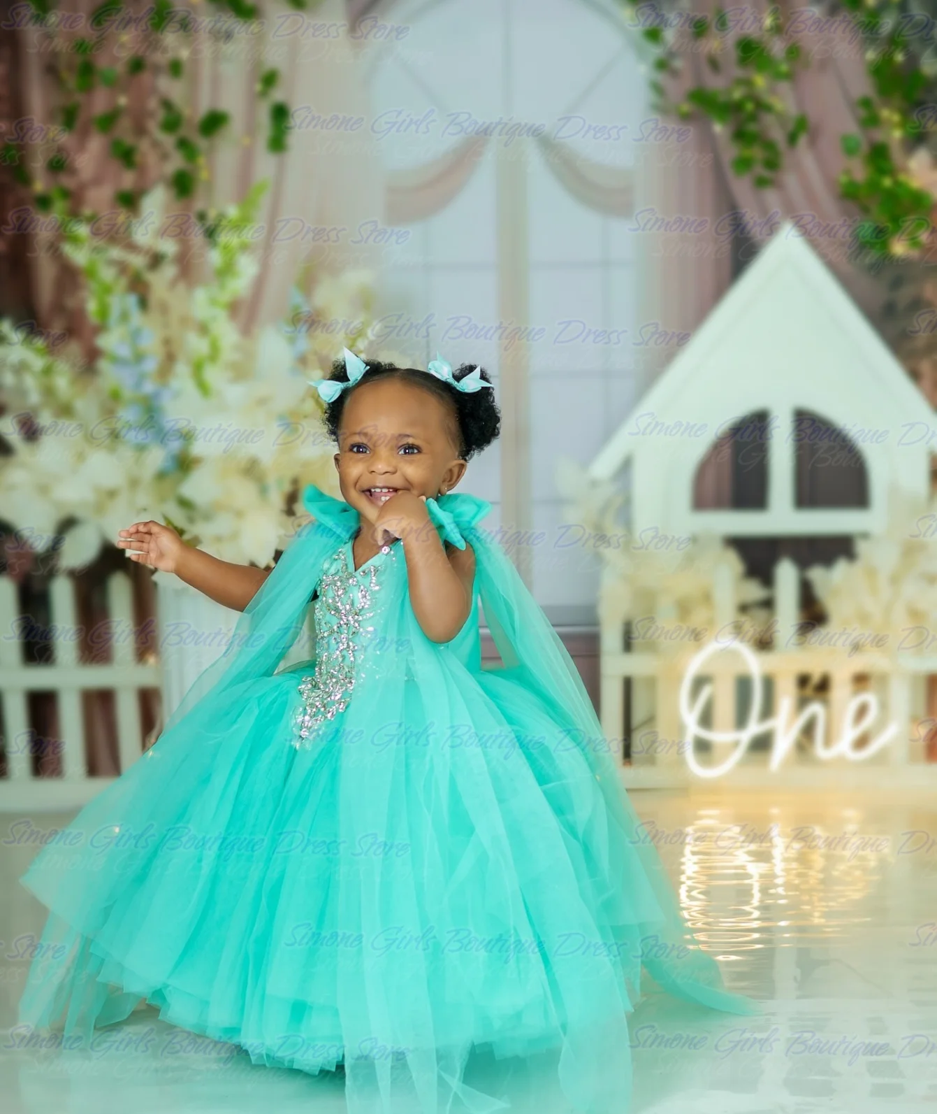 Cute girl's wedding dress Diamond Sleeveless Bow Princess Dress V Flower Girls Dress for Wedding birthday party Evening gown