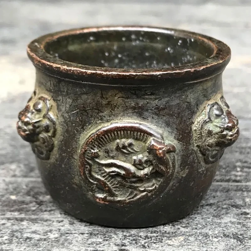 Old Chinese Antique Bronze Collection Imitation Ancient Brass Lion Head pattern jar Incense Burner Xuan Character Retro Ornament