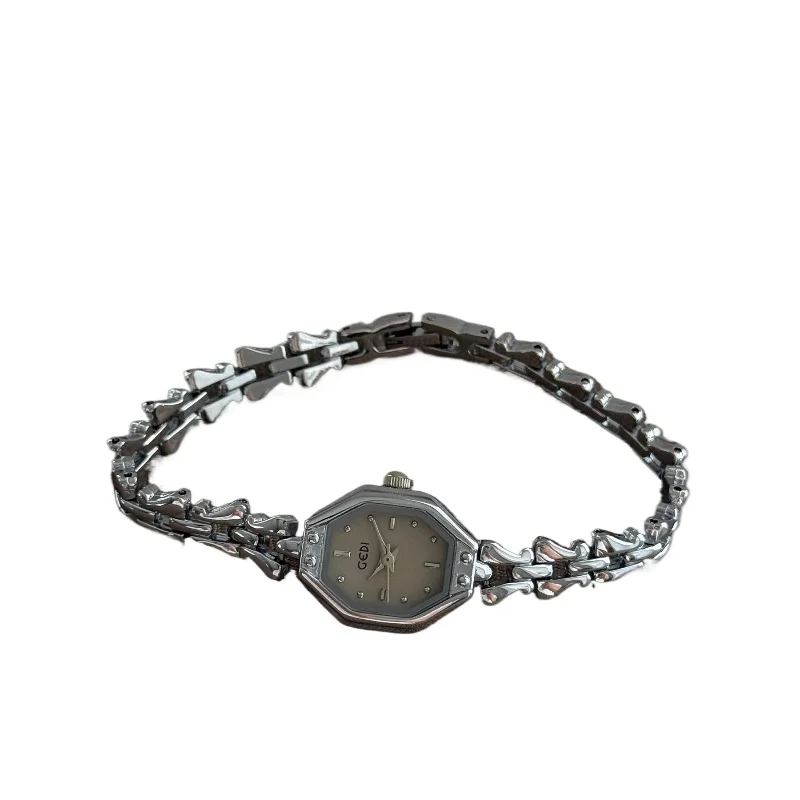 Retrothorn bracelet small dial quartz watch 2025 new light luxury waterproof simple fashion niche women's temperament watch gift