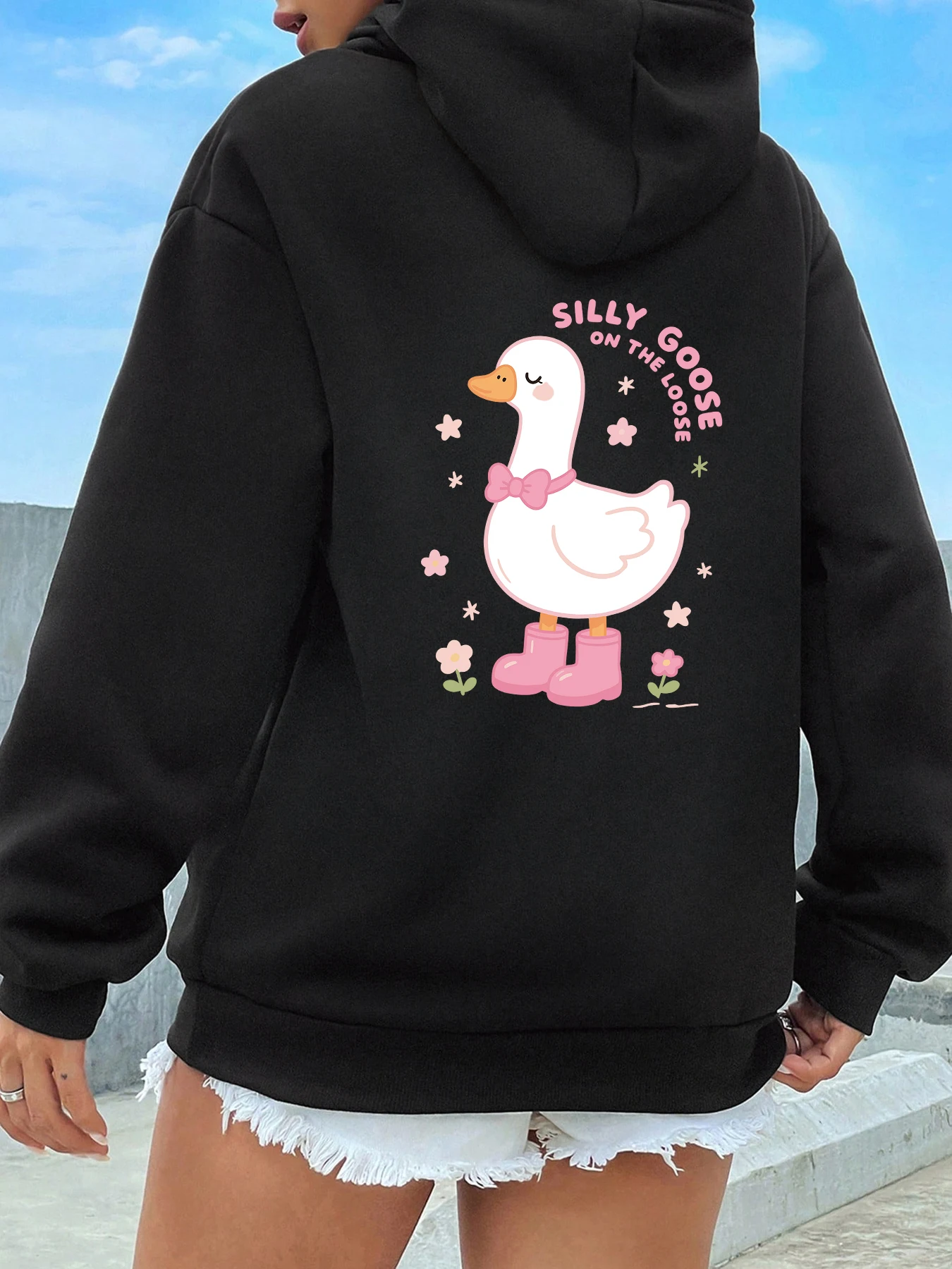 

Silly Goose On The Loose With Pink Shoes Print Hoodies Women Crewneck Basic Clothes Y2K Simple Streetwear Hot Sale Casual Top