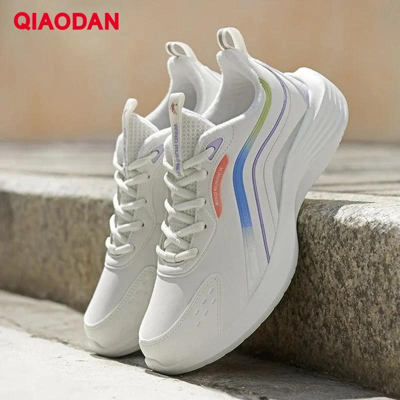 

QIAODAN Women Casual Running Shoes 2025 Winter Snowy Day Fleece Lined Shoes Leather Waterproof Lightweight Sneakers XM46210219A
