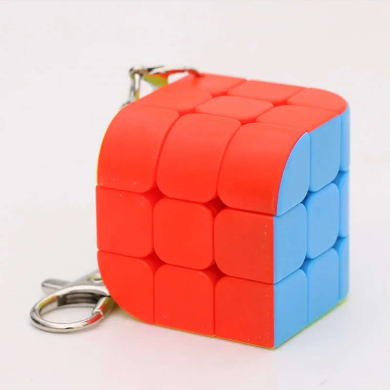 

1PC Key Chain Puzzle Magic Cube 3x3x3 Cube Backpack Pendant Cube 2x2 Cubo Magico Lovely Game Cube Keychain Cube Toys