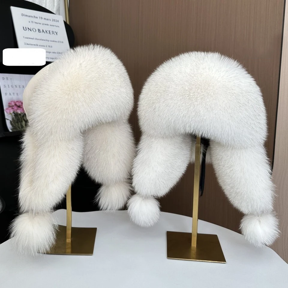 Winter Natural Real Fox Fur Hat Women's Fluffy Warm Earflap Bomber hat Outdoor Windproof Ski Luxury Genuine Sheepskin Cap Unisex