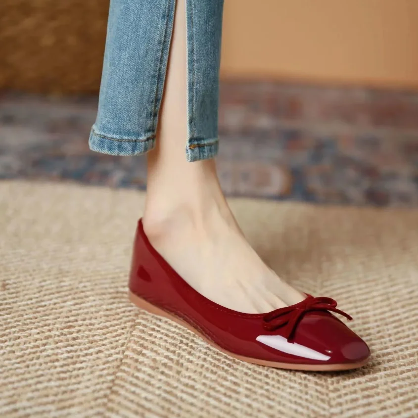Square Toe Ballet Shoes Slip On Butterfly Knot Flat Shoes Elegant Soft Ladies Leisure Footwear Patent Leather Flats Shoes A0087
