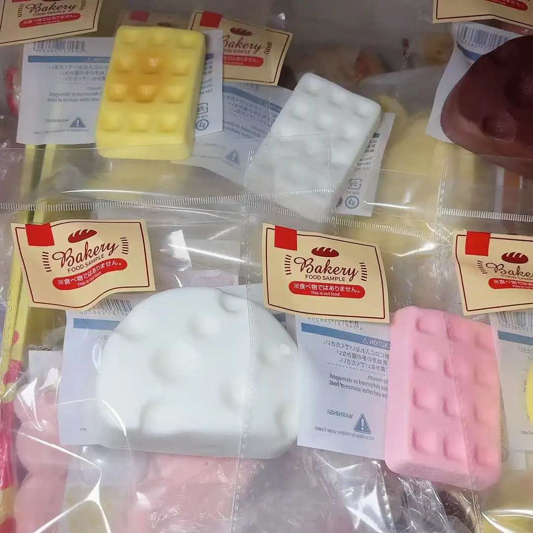 Squishy Waffle Spremere Pizzico Giocattolo PU Rimbalzo Lento Carino Realistico Bagnato Morbido Appiccicoso Gioco di Cibo Divertente Decompressione Vent Agitarsi Giocattolo