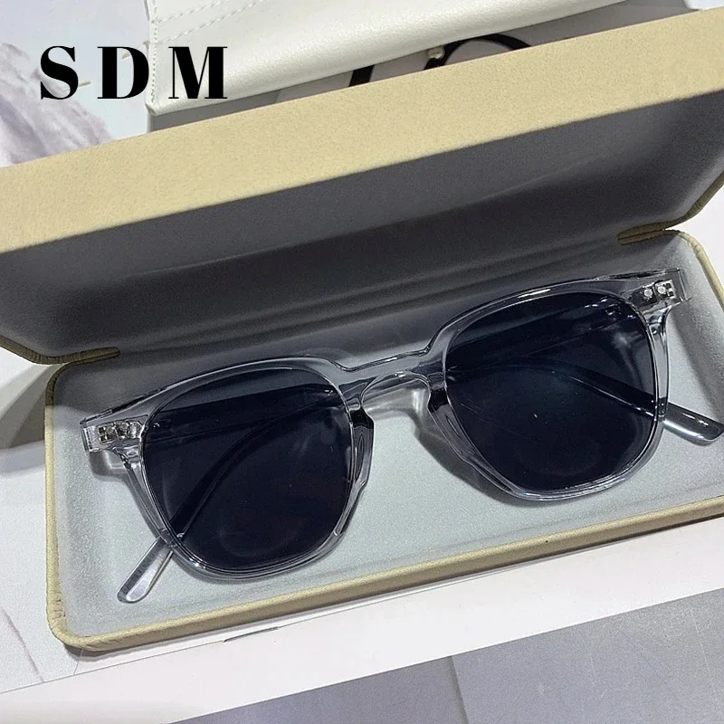 

New Women Men Luxury Brand Small Round Sun Glasses Female Small Eyewear Sunglasses for Male FemaleDV