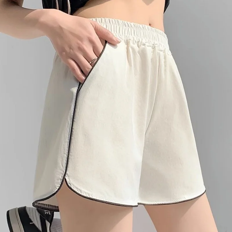 

Широкие шорты 2026 года для женщин: быстросохнущие спортивные брюки с карманами, летние повседневные облегающие дышащие шорты с высокой талией для бега и йоги