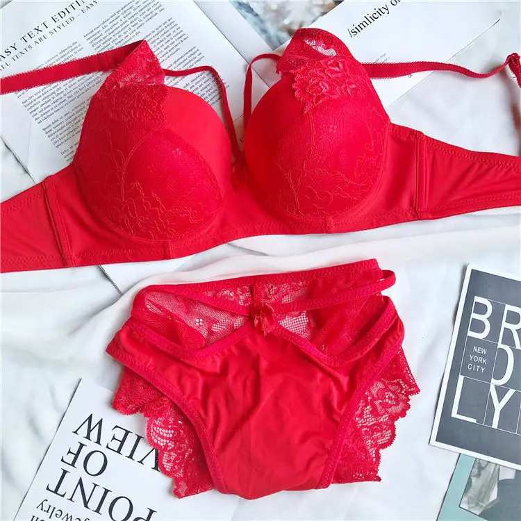 Wireless Lace Bra and Panties Set, Thin Cup, Sexy and Comfortable, Perfect for Large Bust DECup