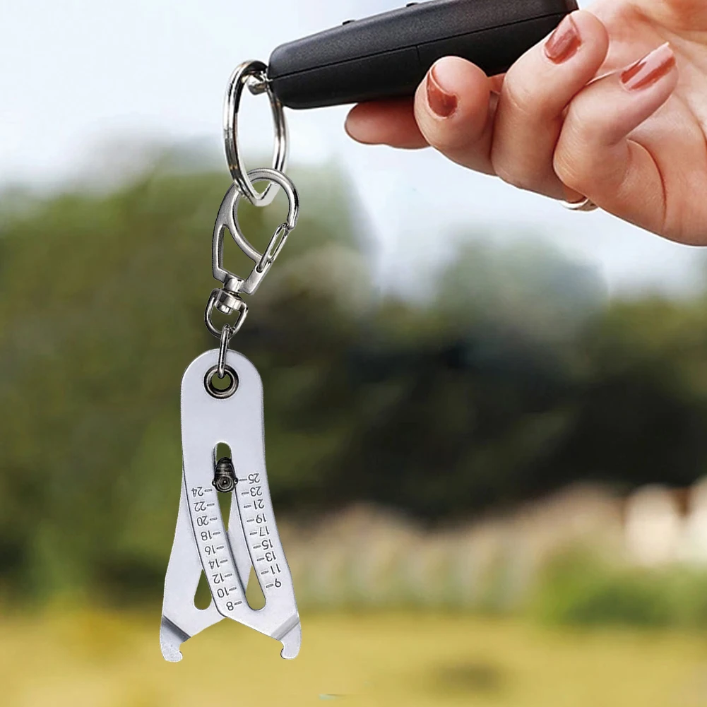 너트 및 볼트 나사 크기 측정기 휴대용 정밀 나사 크기 측정기 키체인 인치 및 미터법 너트 및 나사 나사 크기 측정기