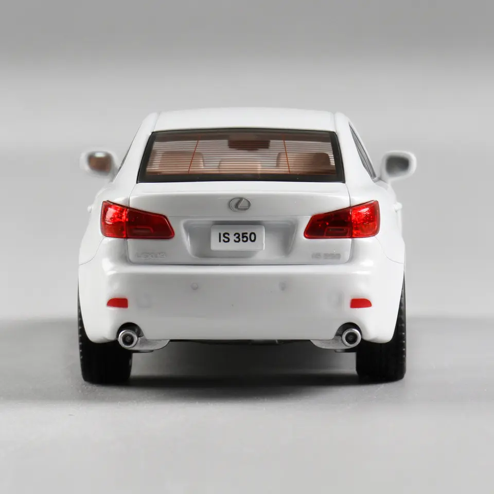 1:64 Lexus Is350 Is 350 Static Simulation Alloy Car Model Toy