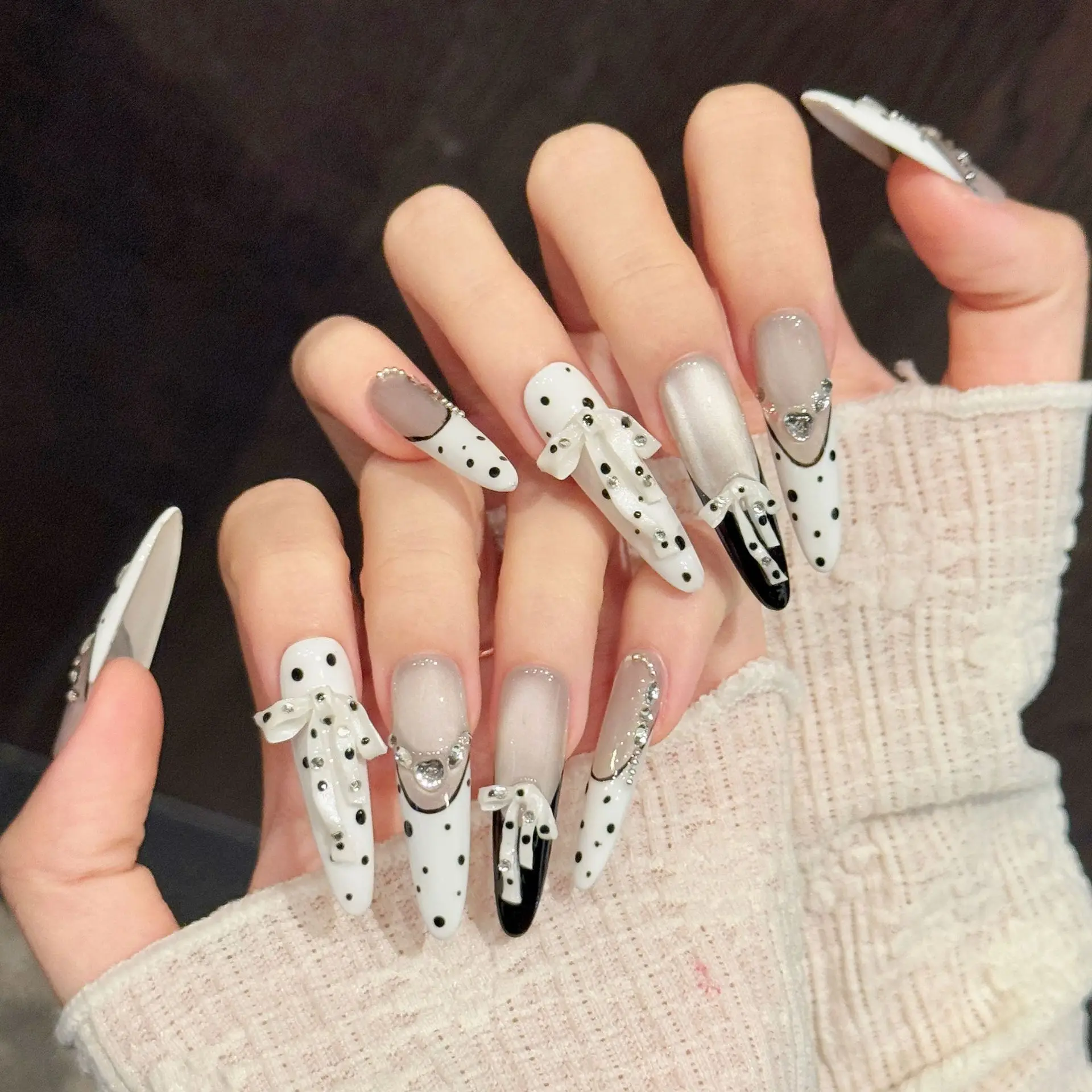 10pcs Simple Ribbon Bowknots Press On Nails Handmade Black White Polka Dot French Style Fake Nails Long Almond Ballet False Nail