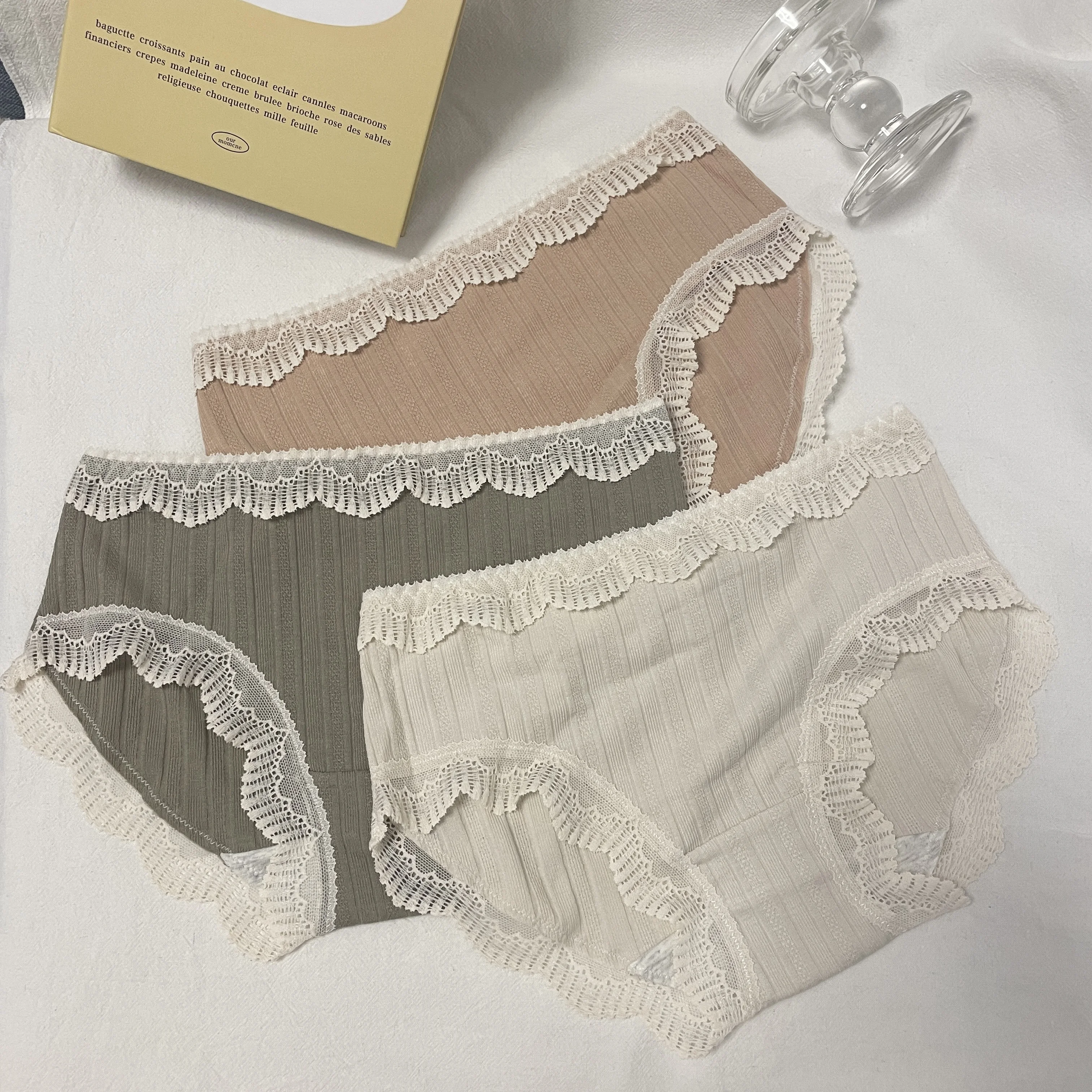 Iozey Baby cotton women's Panties Comfortable soft fit skin Women's Panties Lace antibacterial women's sexy panties briefs