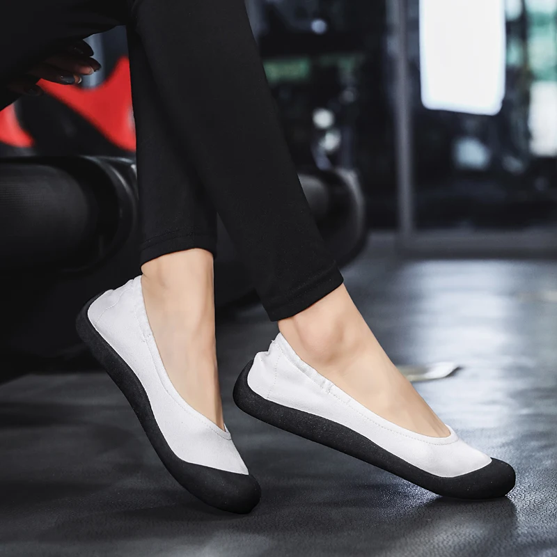 Women Flat Shoes Fashion Training Flip Flops Yoga Gym Ballet Dance Shoes Non-Slip Sneaker Socks Slippers For Women Cotton Shoes