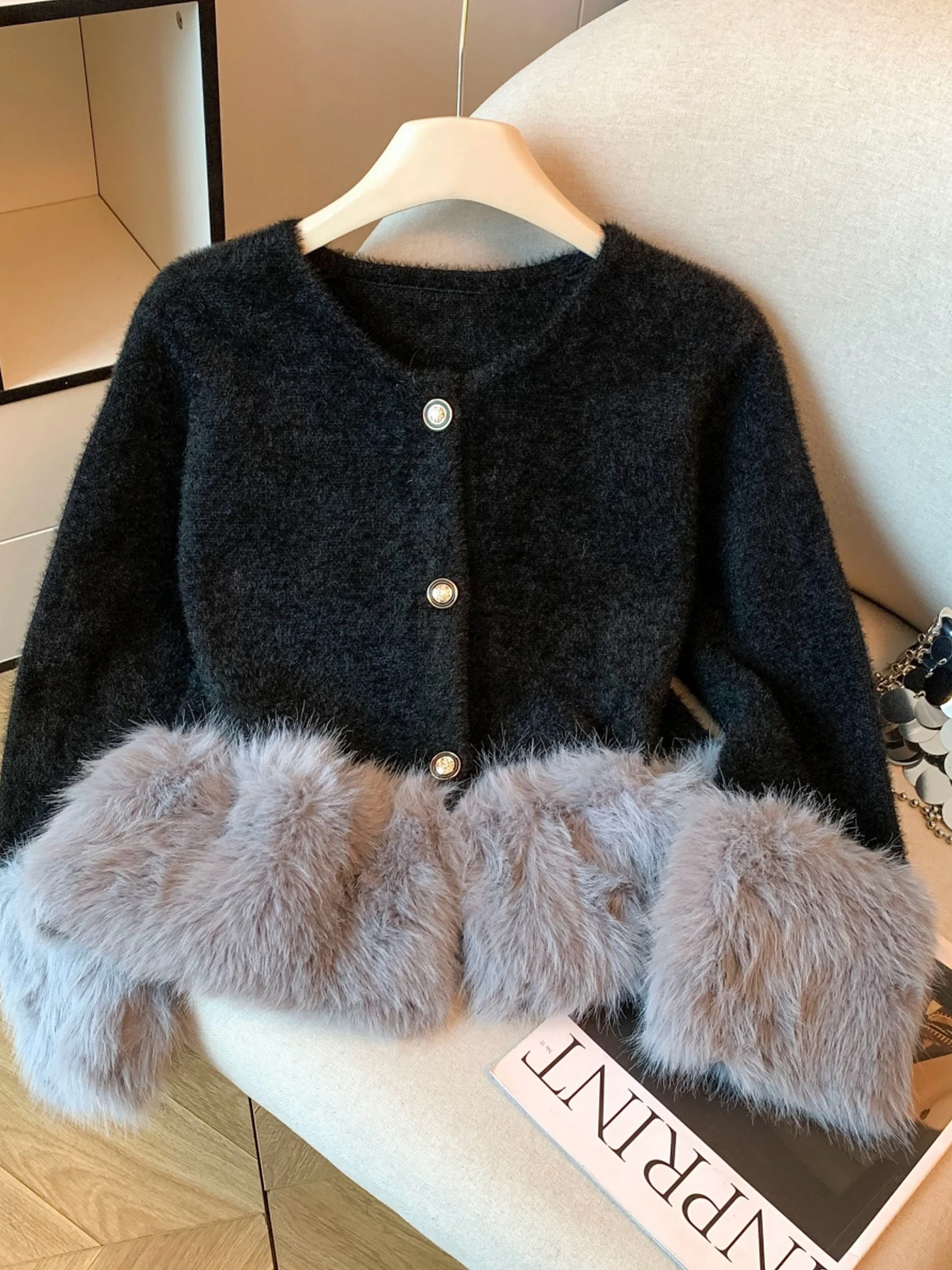 

Emily Clud Premium Furry Patchwork Sweater Cardigan Versatile Women's Autumn Winter Thi Long Sve Camere Blend Open Sle