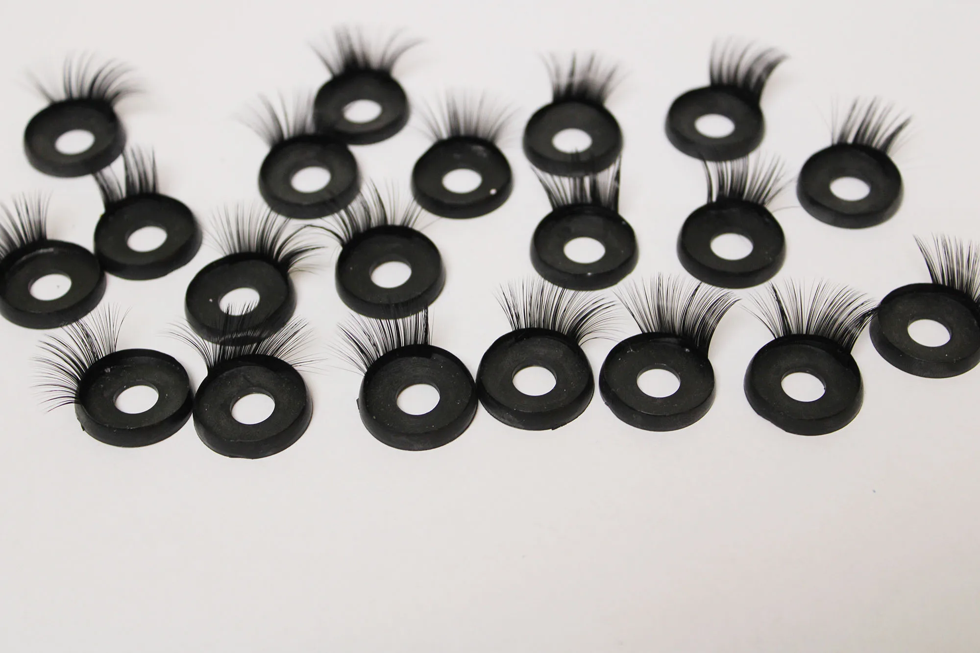 

100PCS(50PAIRS) 10MM 12MM 14MM 16MM 18MM 20MM EYES MASCKASZEM BLACK PUPIL EYES EYELASH TRAY FIT FOR FINDINGS (NO EYES)