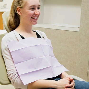 

SKYLUN 100pcs Disposable Waterproof Dental Bibs Other Teeth Whitening Accessories