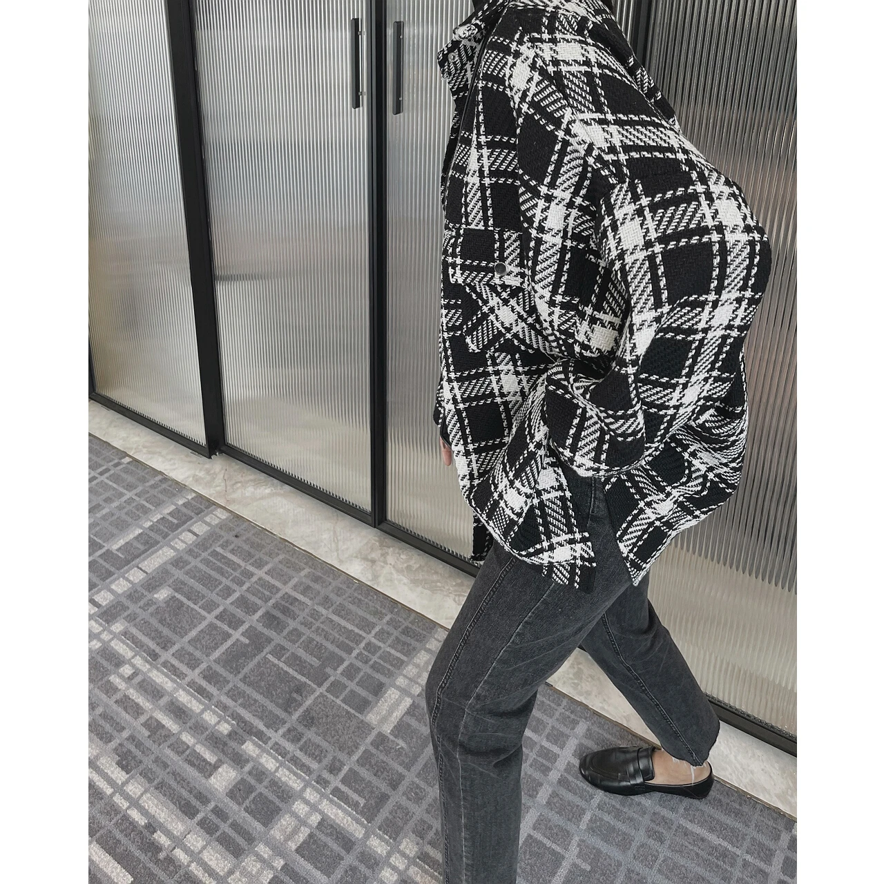 2022 Woman Oem Plaid Tweed Oversize Heavy Blouses Shirts Cardigans Jackets Clothing Korean Fashion Tops Vintage Autumn Winter