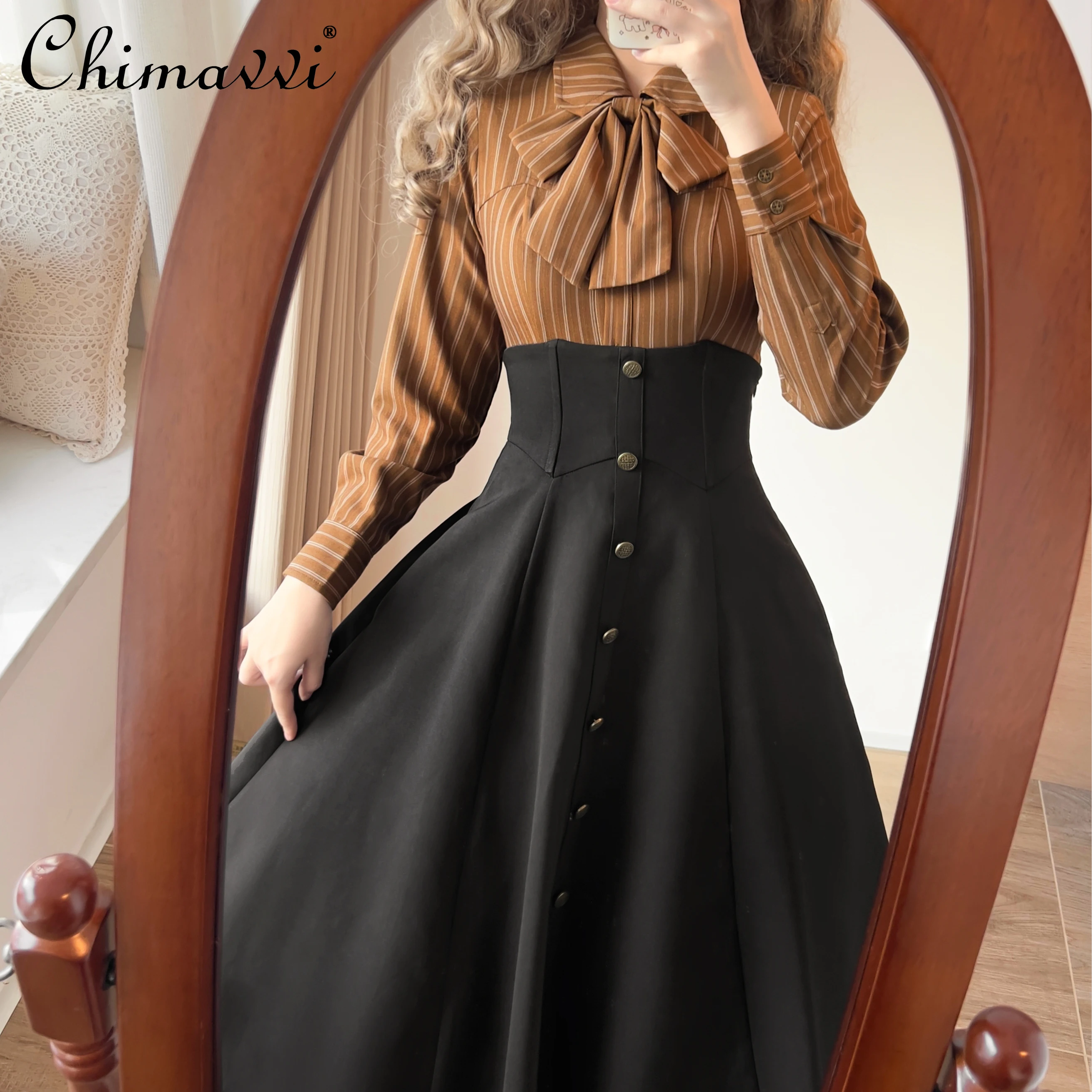 

Original French Elegant Retro Detachable Bow Long Sleeve Single-Breasted Slim Fit Striped Lolita Shirts Blouse for Women Autumn