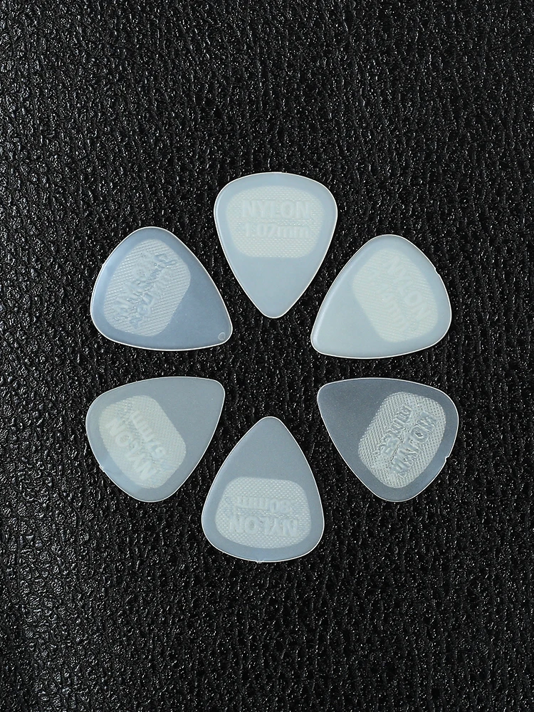 Dunlop Nylon Glow Standard Guitar Picks 446R 0.53/0.67/0.80/0.94/1.07/1.14 mm Glow-In-The-Dark Warm Flexible Pick