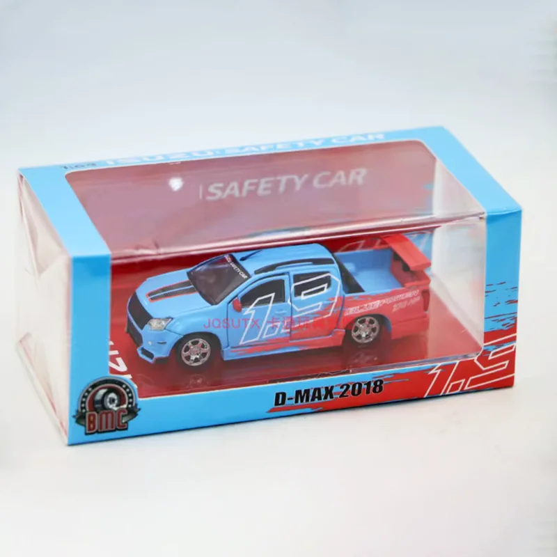 

Масштабная модель пикапа D-MAX из сплава 1:64, имитационная игрушка, коллекционный подарок, статическая модель для демонстрации