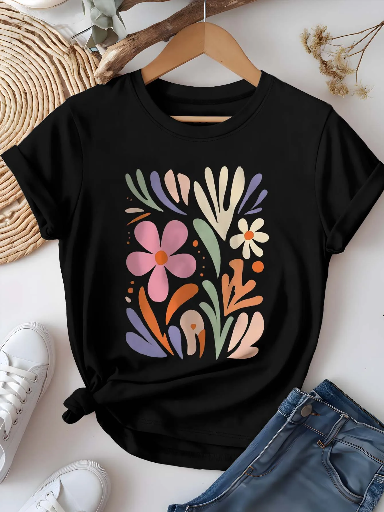 Artistic Floral Patch Graphic Chic Printed  Fresh Trendy Summer Short Sleeve Round Neck Tee Fashion Y2k Casual Tshirt Women