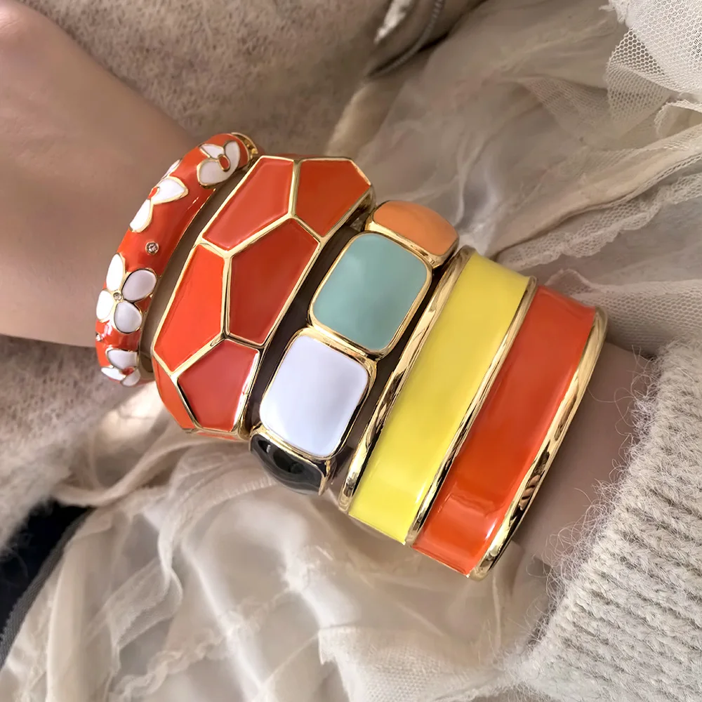 New Vibrant Orange Series Patchwork Irregular Geometric Metal Bracelet Enamel Dripping Oil Wide Spring Bangles Aesthetic Jewelry