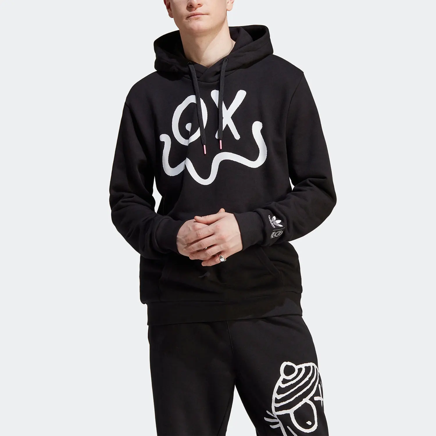 

Genuine adidas Originals x André Saraiva Men's Hoodie IA6392