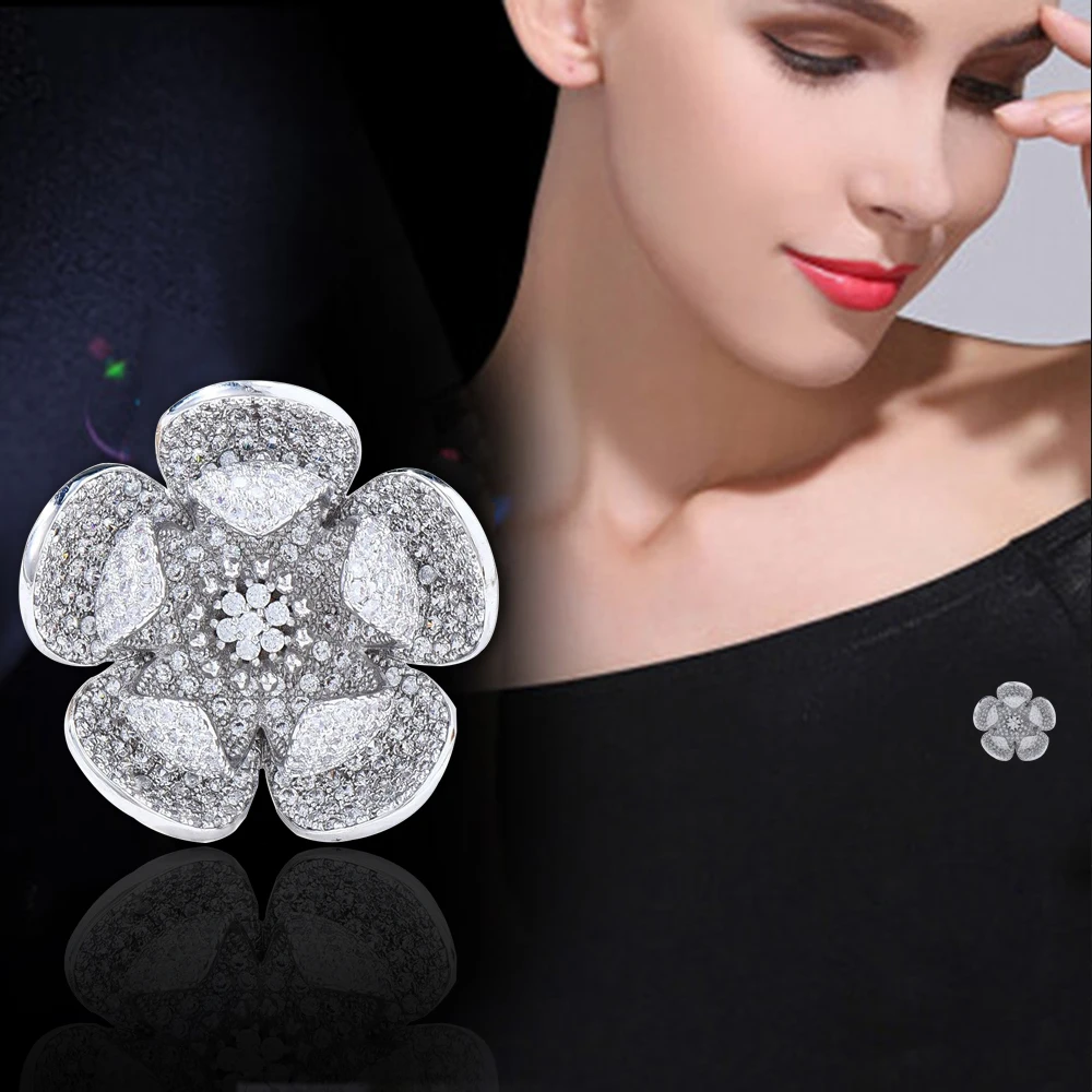 

Siscathy High Quality Flower Brooch Zircon Badges Luxury Women's Lapel Pins Dubai Elegant Party Dress Clothes Corsage Accessory