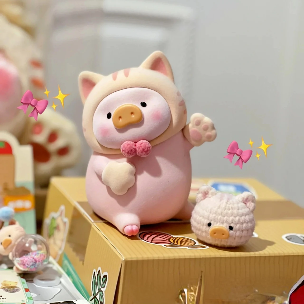 Lulu The Piggy Caturday Series Blind Box The Original 3rd Action Figure Designer Toy Ornament Car DIY Figurines Mignon Doll Toy