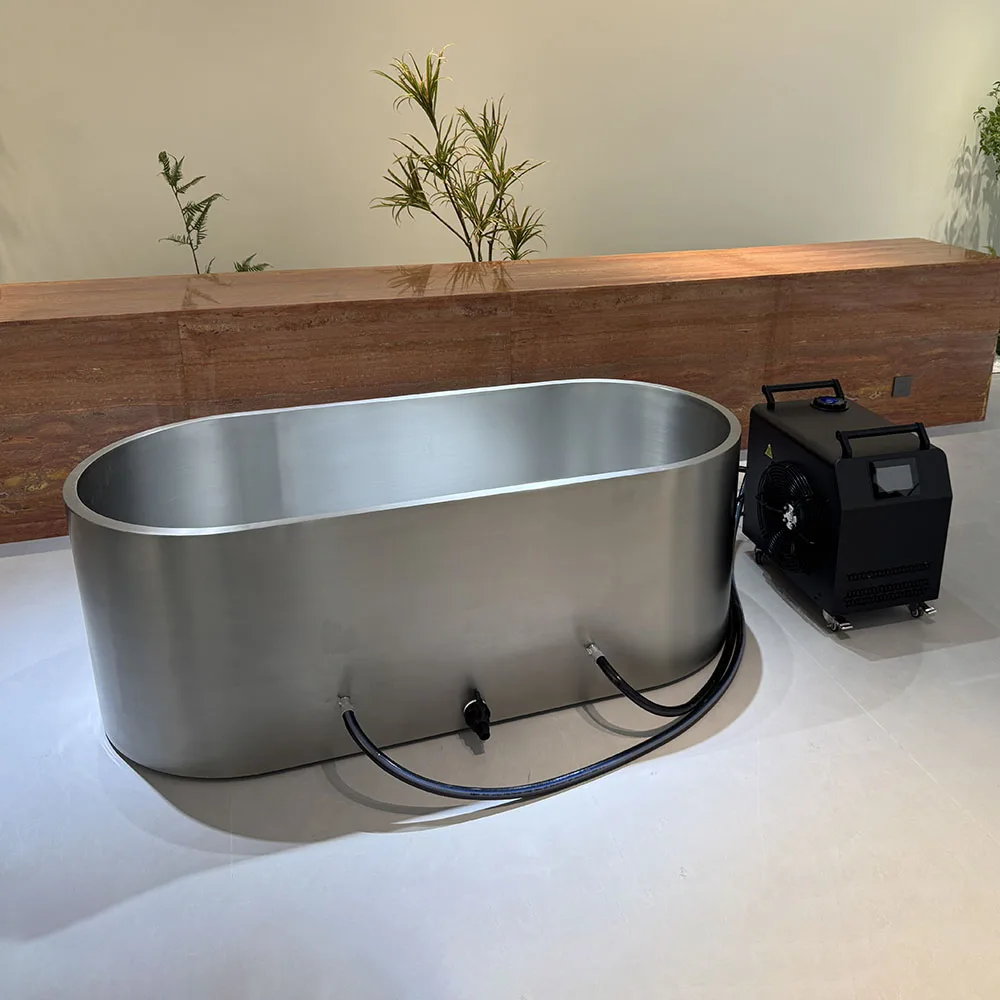 Unbreakable Athletes Recovery 304 Full Stainless Steel Cold Plunge Tub Soaking Oval Ice Bath Tub Outdoor
