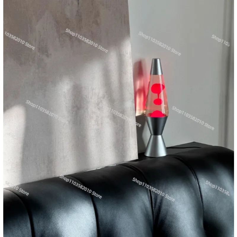 Electronic Wax Lamp with Simulated Flame - Medieval Retro Candlestick for Hotel & Homestay Ambiance