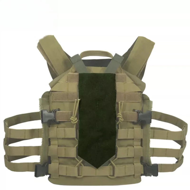 

The MOLLE adapter plate for the tactical vest is used to attach the backpack.
