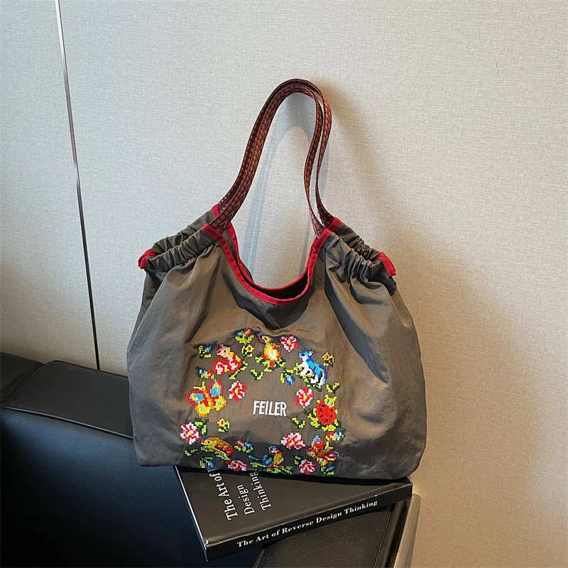 Summer Flowers Shoulder Bags Nylon Large Capacity Sewing Ladies Bags on Sale 2025 Fashion Thread Versatile Casual Tote Bags