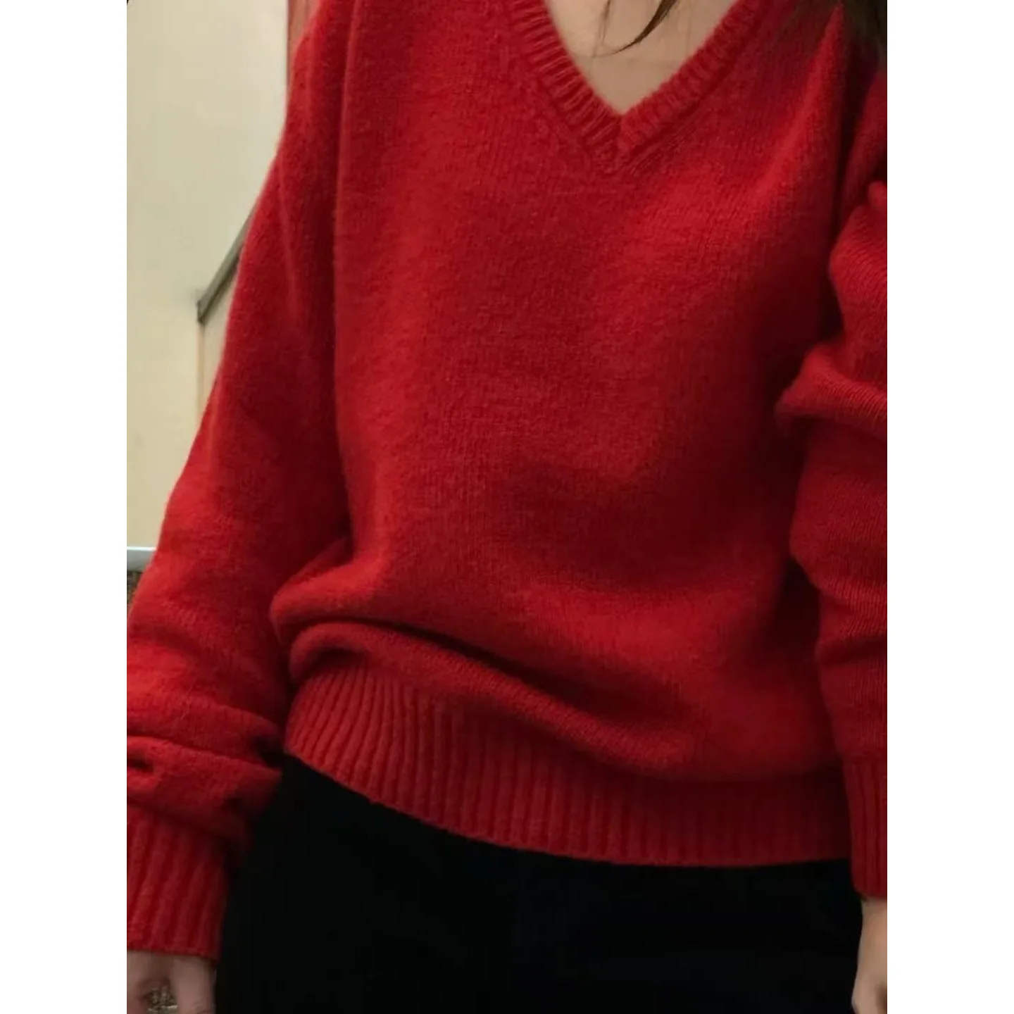 

Winter 2025 Gd He Jing Festival Aosphere Anti-Aging V-Ne Sweater Korean Sle Loose Fit Women's Knitwear
