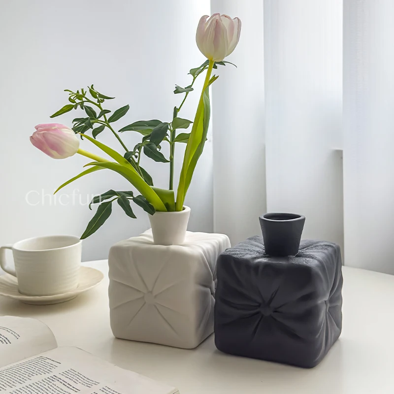 

flower arrangement light luxury high sense creative water raising flowers niche mini flower utensils dining table small