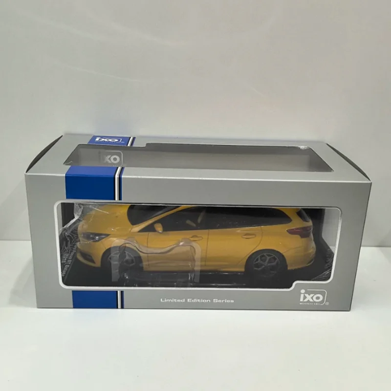 

IXO 1/18 Scale FOCUS ST ESTATE 2015 Alloy Simulation Car Model Static Collection Decorated Holiday Gifts Toys Souvenir Gift
