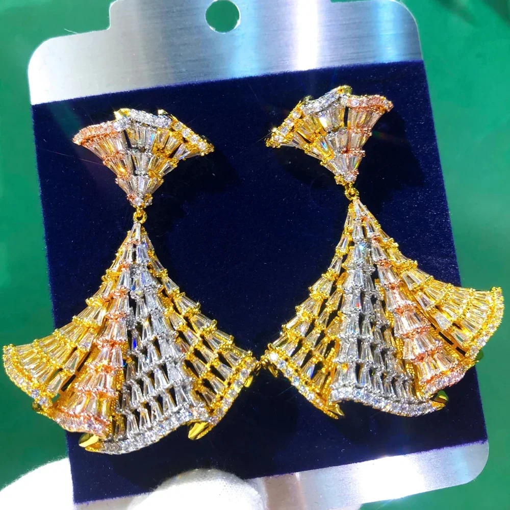 

Soramoore High Quality Dubai Luxury Earrings For Women Cubic Zircon Wedding Bridal Jewelry Gift Fashion Daily Trendy Accessories