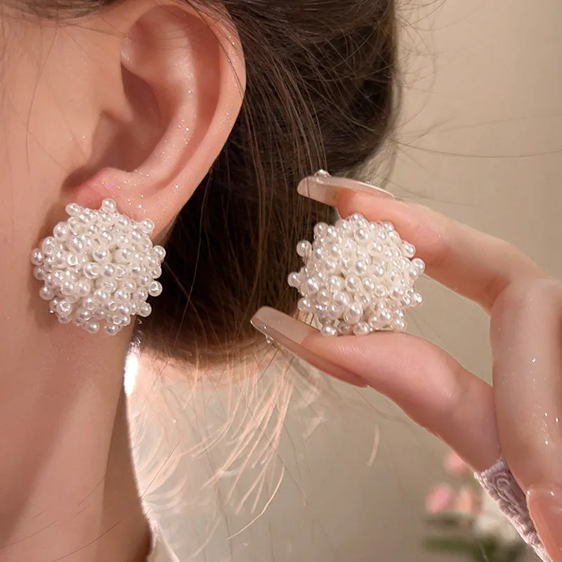 DOO MEI Handmade Beaded Cluster Faux Pearl Stud Earrings for Bridal Wedding Banquet Prom Dating Fashion Jewelry Gift for Ladies