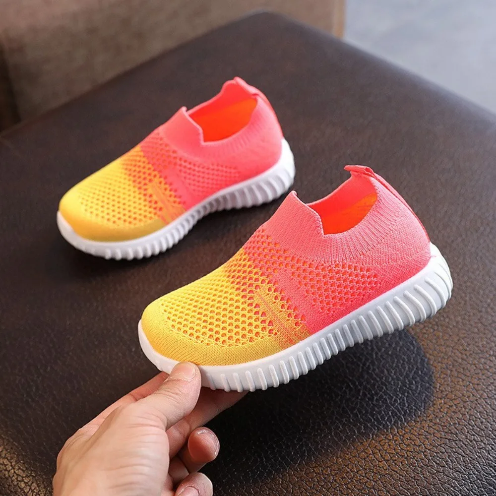 

Mesh Upper Children Running Sneakers Soft Soled Lightweight Kids Shoes Patchwork Design Slip-on Style Breathable Sneakers