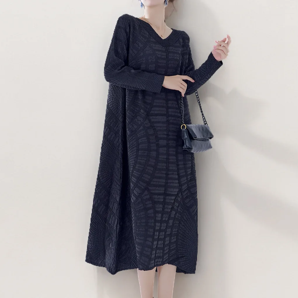 2024 Spring and Autumn Seasons Western Style Age Reducing Dress Women's Jacquard Pleated Texture Fashion Loose High End Skirt