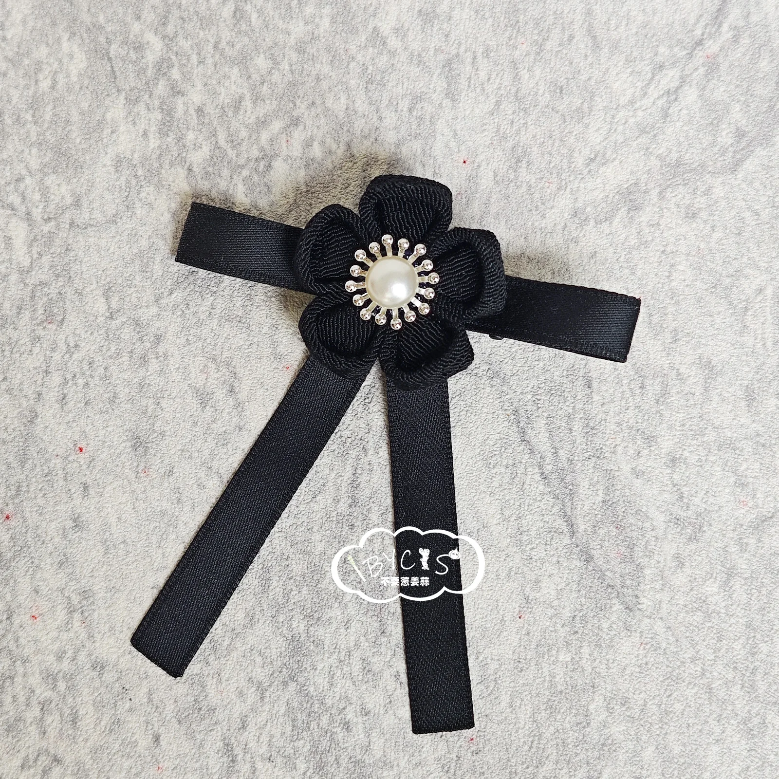 أنيمي NIJISANJI funkana تأثيري قلادة حلقة إكسسوارات الشعر بروش أقراط قرط كبس زي الدعائم مجوهرات اكسسوارات هدية