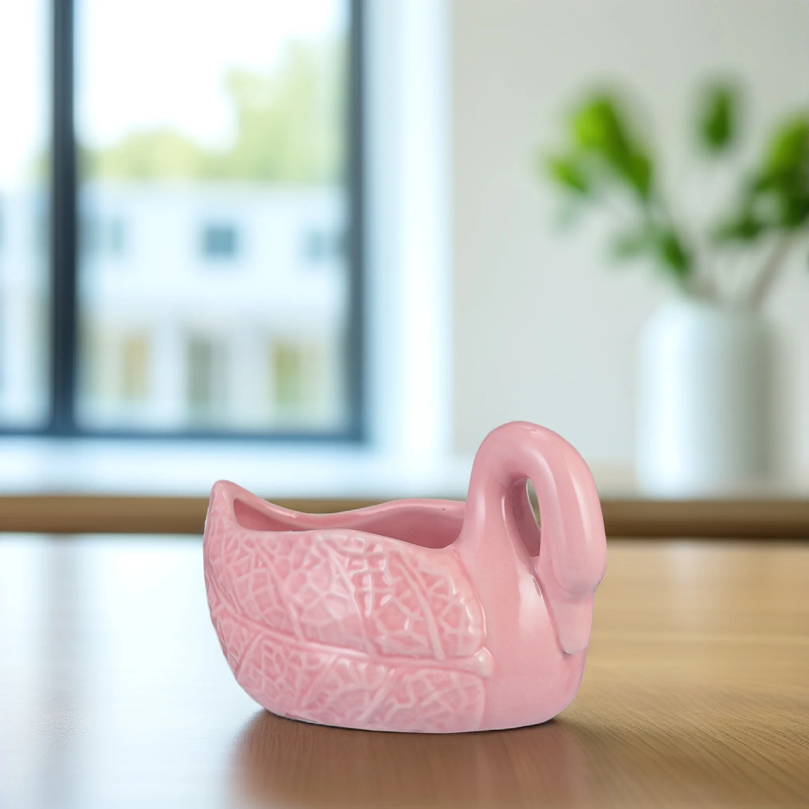 

Swan Shaped Flowerpot Durable Material Simple Design Decoration for Home Office Garden Succulents Plant Container