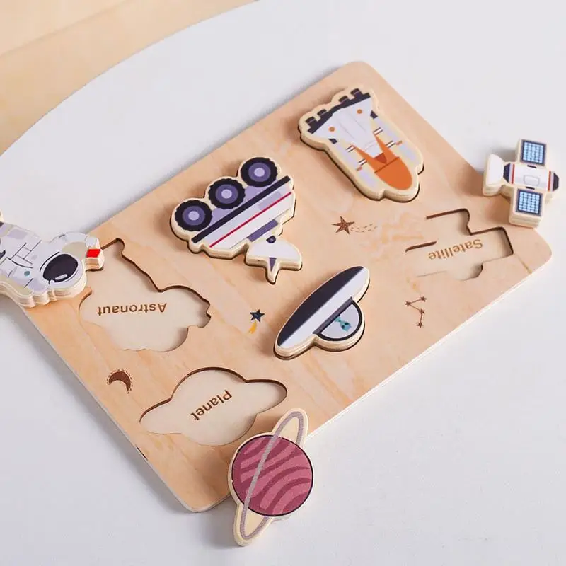 لعبة ألغاز مطابقة الشكل على شكل حيوان، مجموعة ألغاز مدمجة لرائد الفضاء الخشبي للأطفال، ألعاب تعلم فوستر