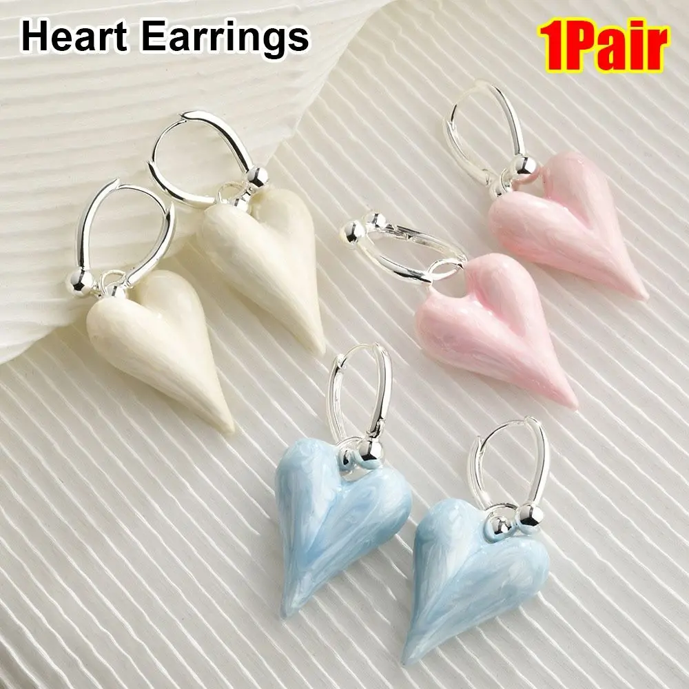 1 par de pendientes de corazón con forma de corazón, dulce temperamento, joyería de moda, diseño simple, accesorios para las orejas, regalos de fiesta