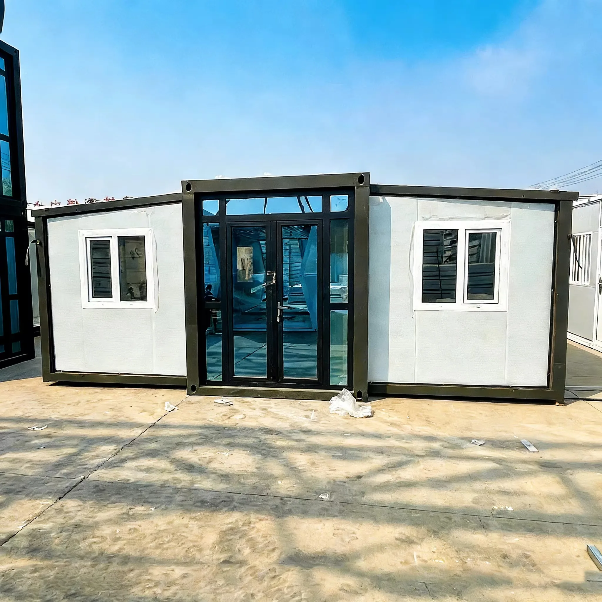 20/30/40FT Expandable Container House Mobile Foldable Home Space Capsule House Highly Cost-effective Prefab Villa