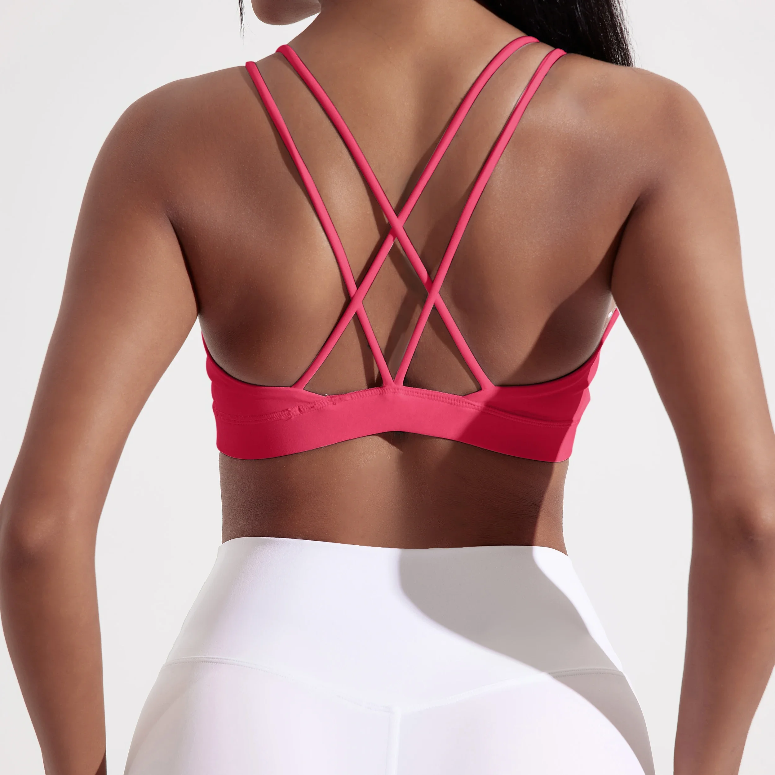 Solid Color Cross-Training Sports Bra, Soft and High Support, Women's Compression Workout Top, Full-Body Training, Gym and Yoga